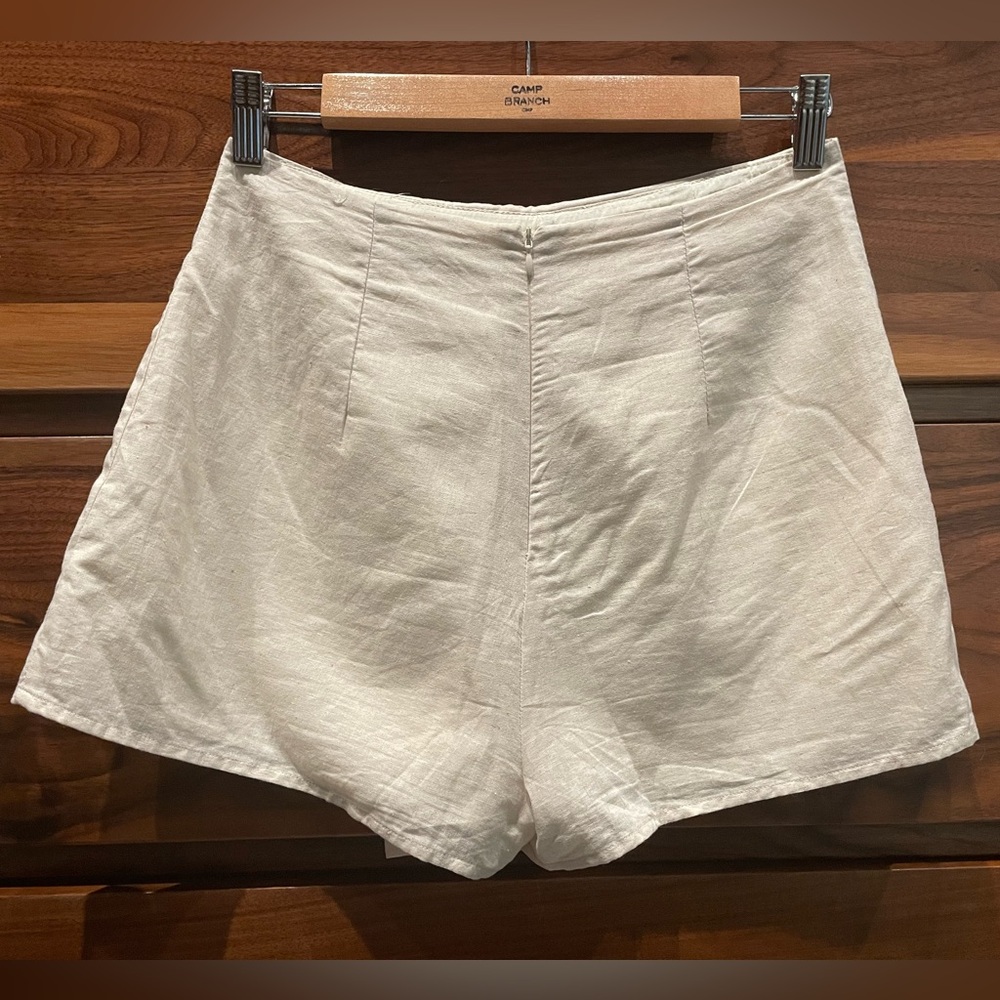 Anthropologie Cream Linen Button-Front Skort - Picture 2 of 6